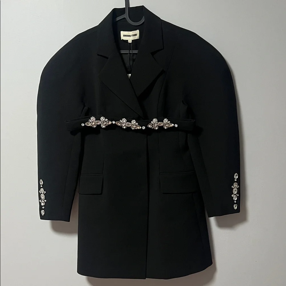 Elegant Black Blazer dress with Crystal Embellishments! - Picture 8 of 16